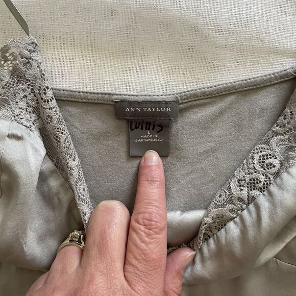 Ann Taylor Y2K Babydoll Tank Womens Large Petite Gray Silk Lace Trim Cami - Picture 6 of 6